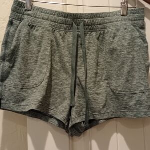 90 Degree By Reflex Heather Green Athletic Shorts